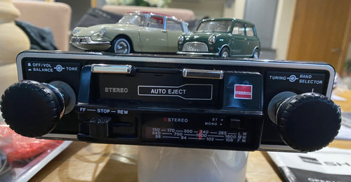 Lettore cassette autoradio